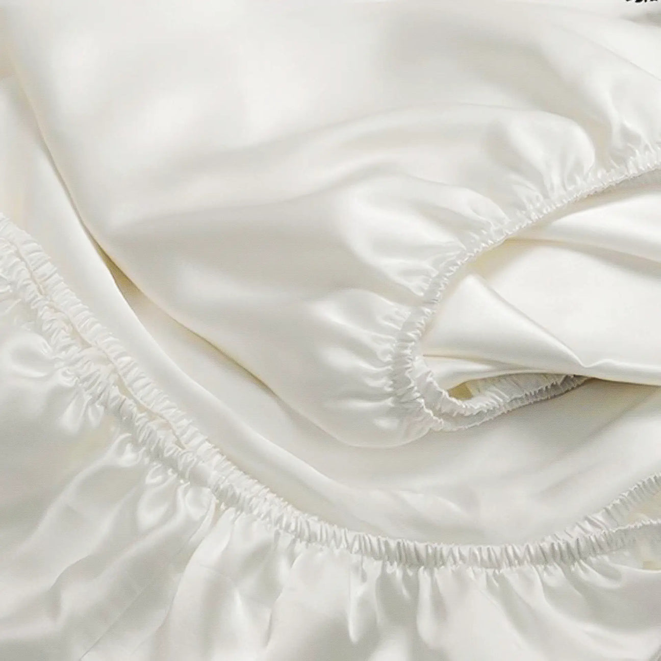 Housse de lit en soie