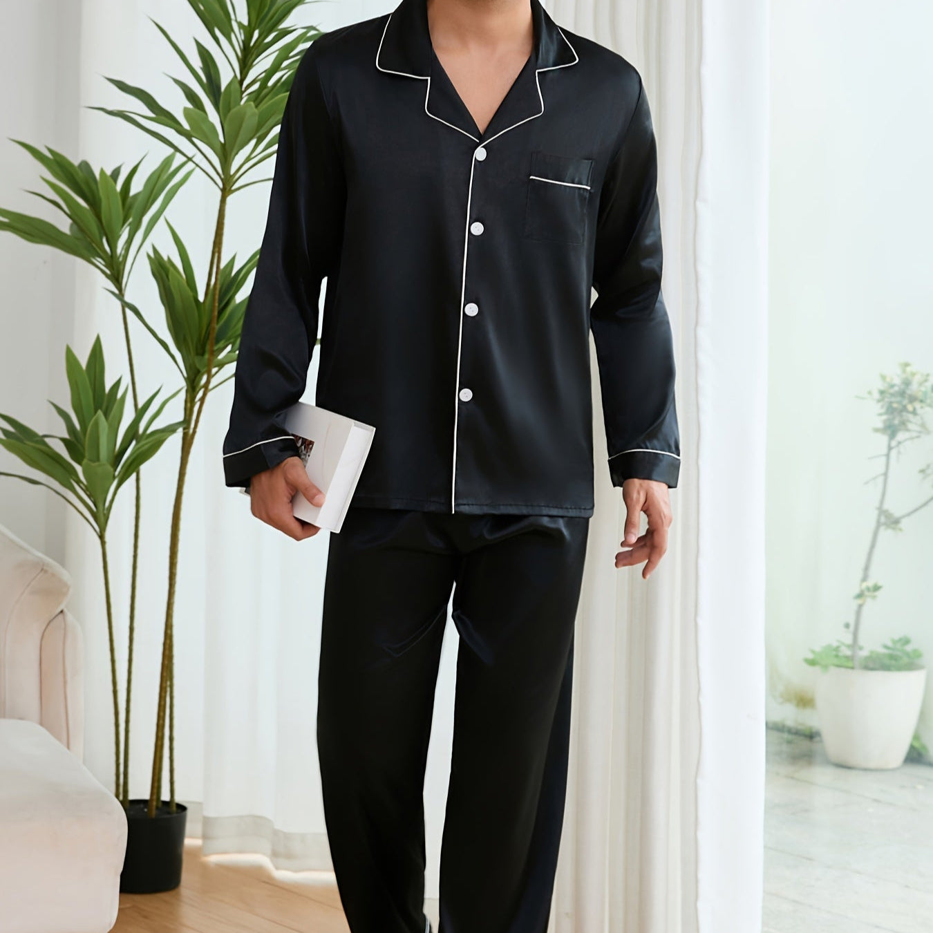 Pyjama long noir en soie pour homme