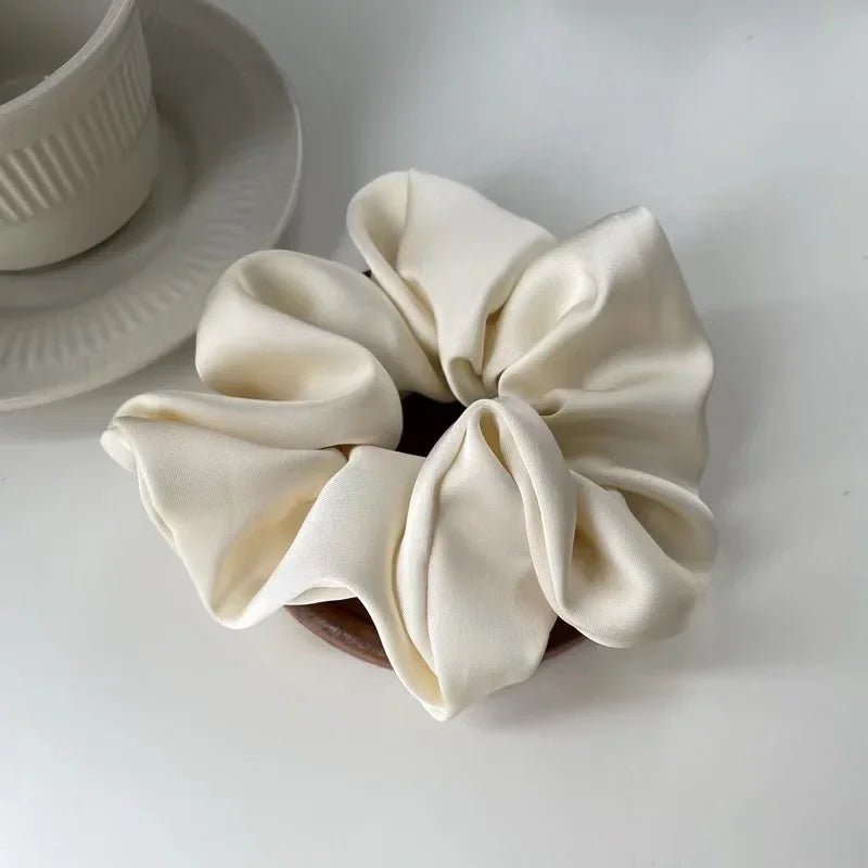 Haargummi aus reiner Seide