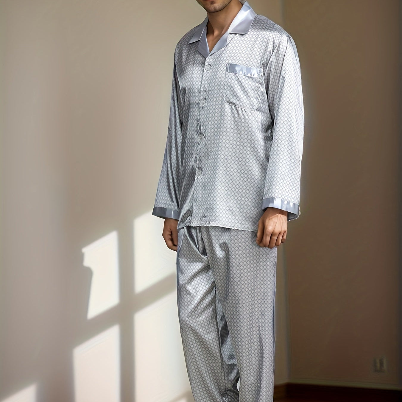 pyjama gris en soie homme luxe​