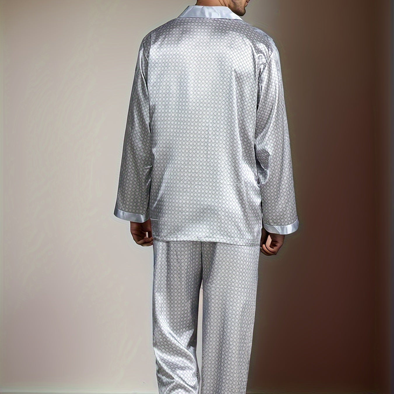 pyjama gris en soie homme luxe​